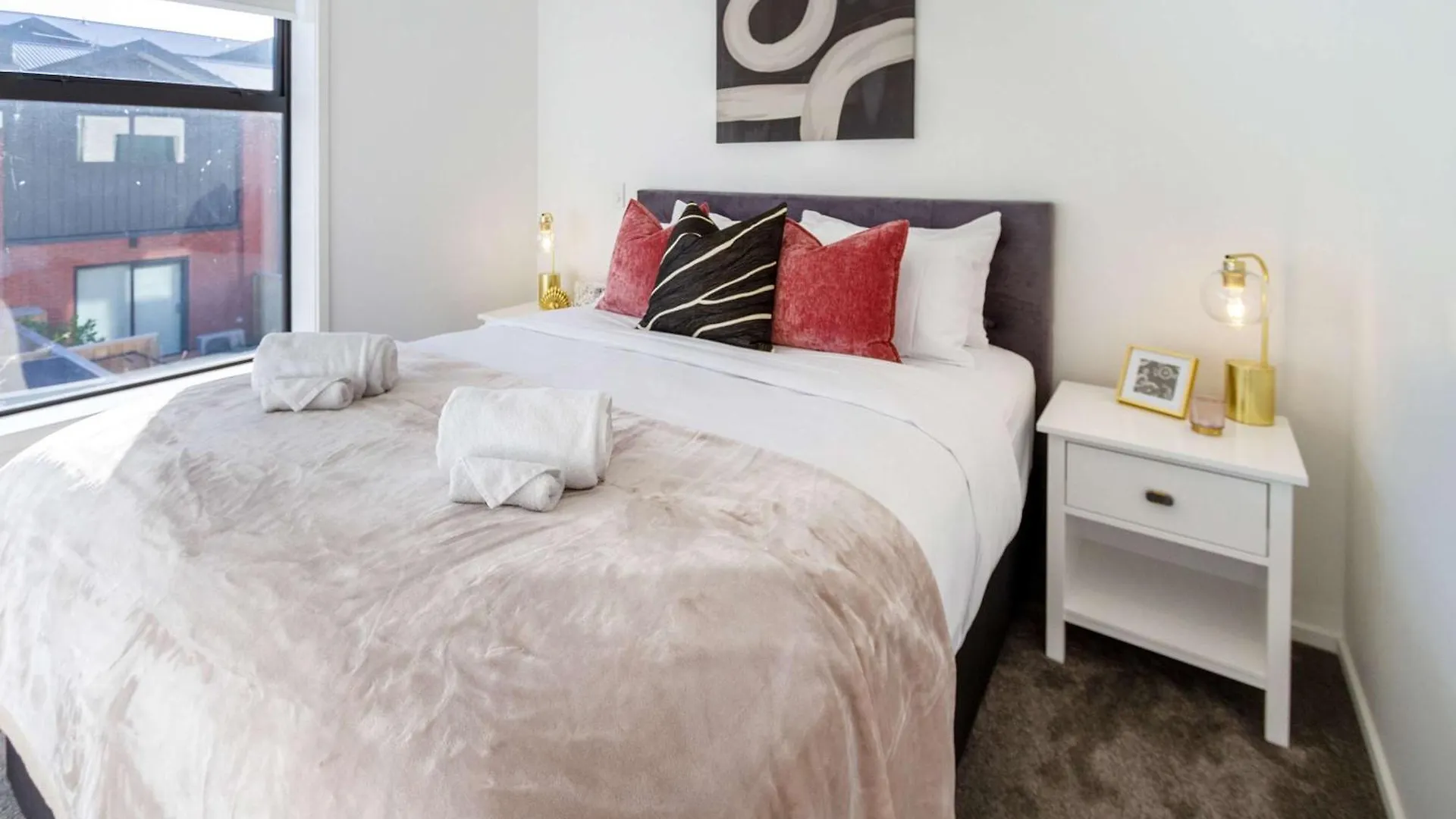 Cbd 2Br With Backyard - Walk Everywhere Christchurch Holiday home