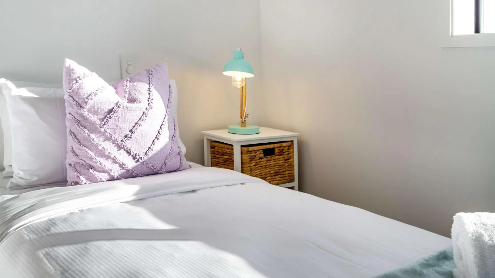 Cbd 2Br With Backyard - Walk Everywhere Christchurch 0*,